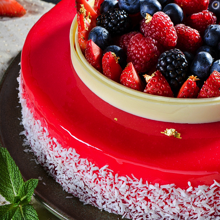 Торт «Лесные ягоды» от кондитерской «Сладкий экспресс»