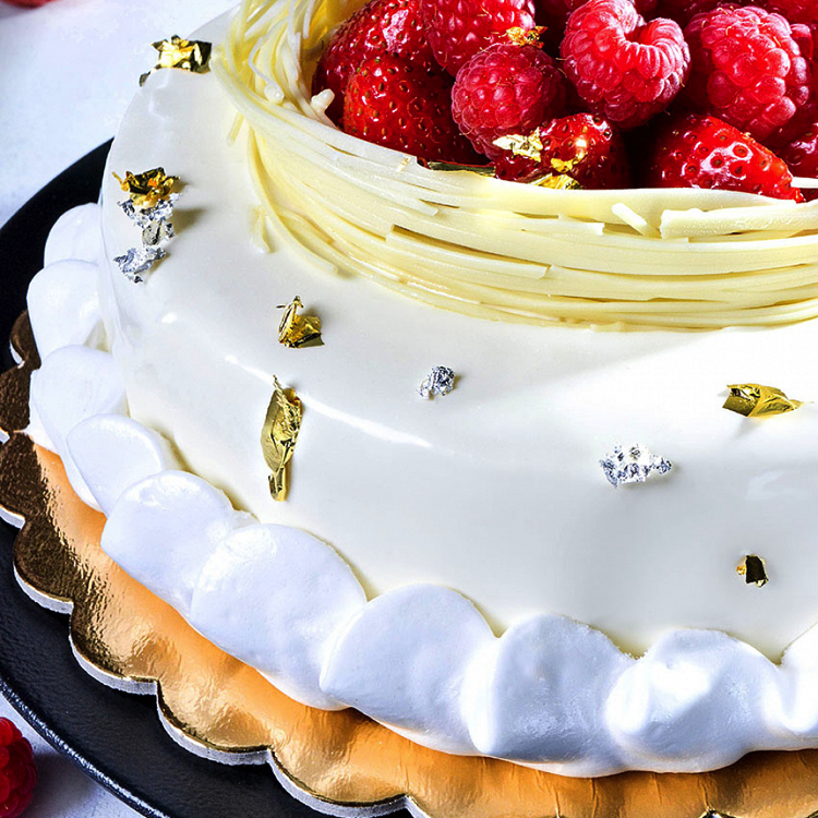 Украшаем торт своими руками в домашних условиях: 40 фото идей | yesband.ru